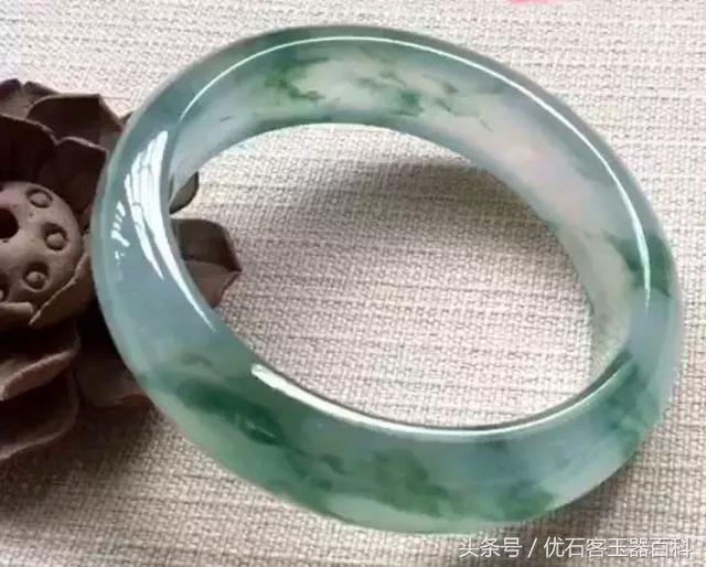 冰种翡翠为什么那么贵冰种翡翠图片和价格-第11张图片-翡翠网 冰种翡翠为什么那么贵冰种翡翠图片和价格-第11张图片-翡翠网