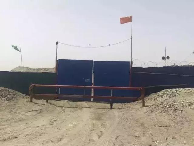 包含翡翠原石可以用油浸泡吗的词条-第1张图片-翡翠网 包含翡翠原石可以用油浸泡吗的词条-第1张图片-翡翠网