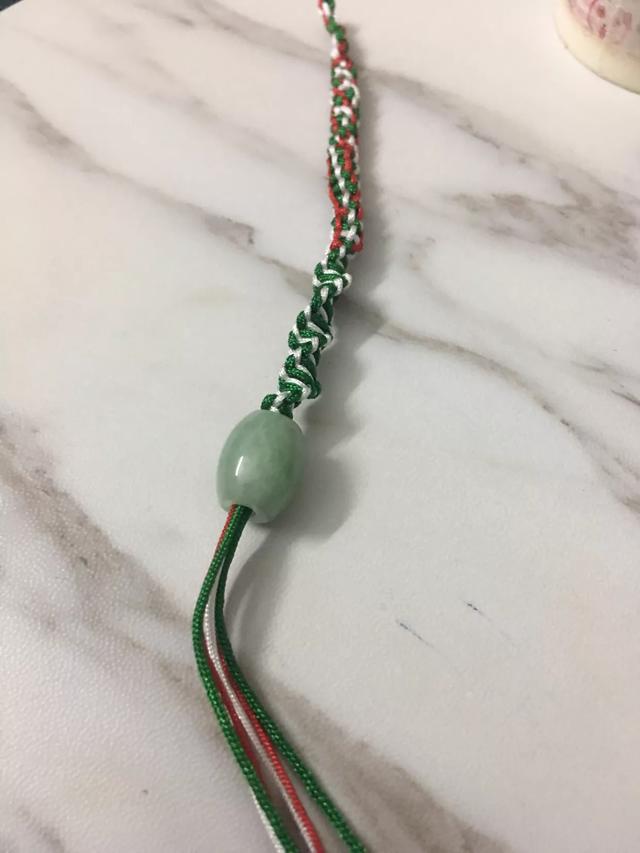 翡翠路路通手镯编织教程,翡翠路路通吊坠男士款-第6张图片-翡翠网 翡翠路路通手镯编织教程,翡翠路路通吊坠男士款-第6张图片-翡翠网