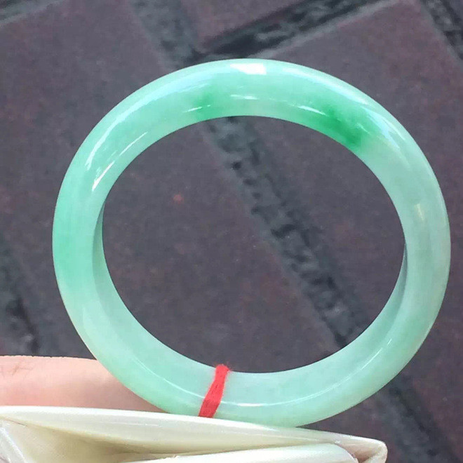 缅甸翡翠价格缅甸翡翠种类及图片-第1张图片-翡翠网 缅甸翡翠价格缅甸翡翠种类及图片-第1张图片-翡翠网