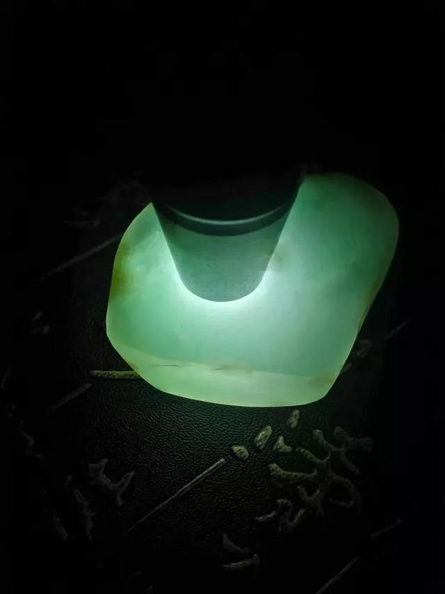 翡翠明料价格,冰种油青翡翠图片-第3张图片-翡翠网 翡翠明料价格,冰种油青翡翠图片-第3张图片-翡翠网