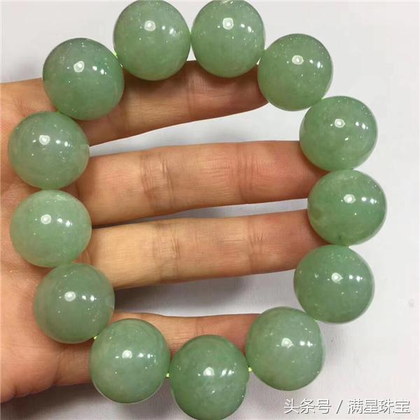 玉和翡翠哪个对身体最好男的佩戴玉好还是翡翠好-第2张图片-翡翠网