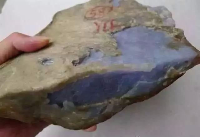 冰种紫色翡翠价格,茄子紫翡翠价格-第6张图片-翡翠网 冰种紫色翡翠价格,茄子紫翡翠价格-第6张图片-翡翠网