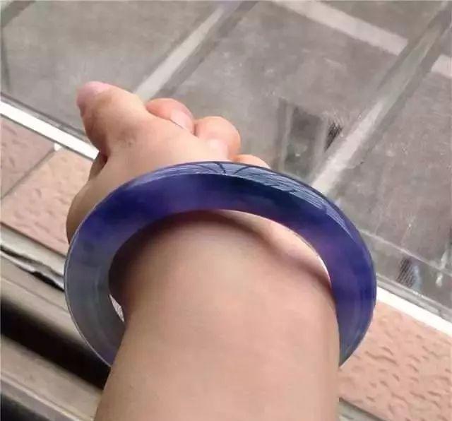 冰种紫色翡翠价格,茄子紫翡翠价格-第12张图片-翡翠网 冰种紫色翡翠价格,茄子紫翡翠价格-第12张图片-翡翠网