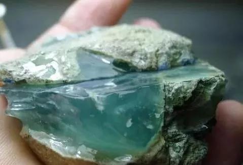 翡翠原石叫什么翡翠原石美玉笔记-第9张图片-翡翠网
