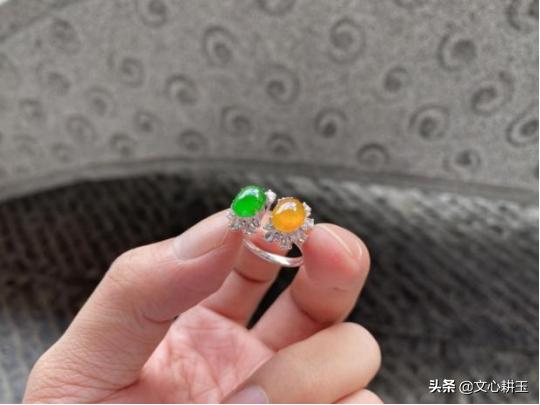 关于翡翠手镯知识,萧邦手镯翡翠知识-第14张图片-翡翠网 关于翡翠手镯知识,萧邦手镯翡翠知识-第14张图片-翡翠网