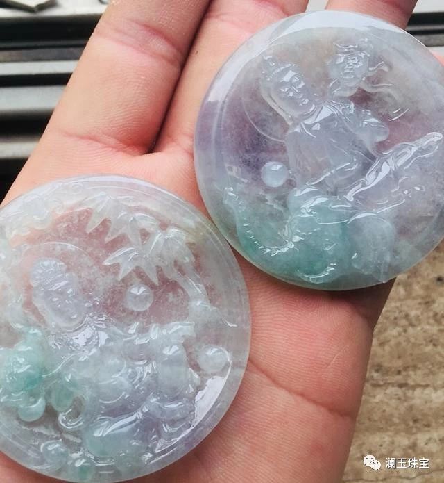 翡翠糯冰价格翡翠糯冰无色价格-第1张图片-翡翠网