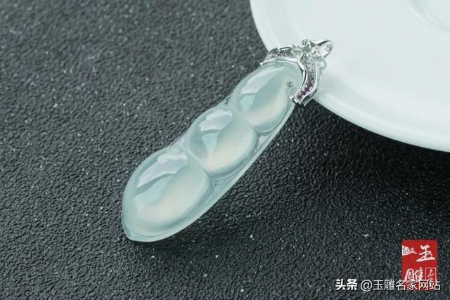 缅甸晴水翡翠手镯缅甸翡翠手镯价格-第2张图片-翡翠网