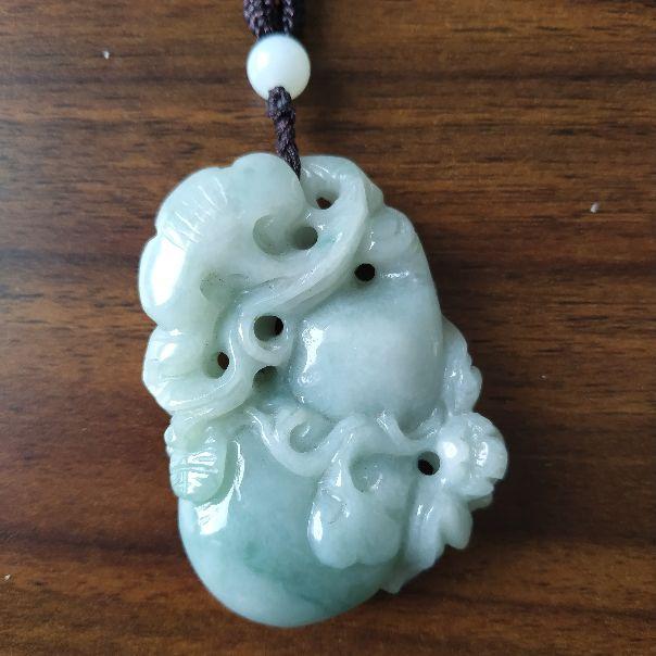 翡翠小葫芦价格翡翠小葫芦吊坠寓意-第1张图片-翡翠网
