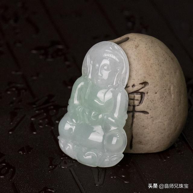 酸洗翡翠原石翡翠原石酸洗怎么鉴定-第3张图片-翡翠网