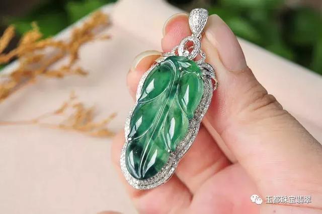 介绍翡翠的专业知识,翡翠专业知识翡翠的钢-第1张图片-翡翠网
