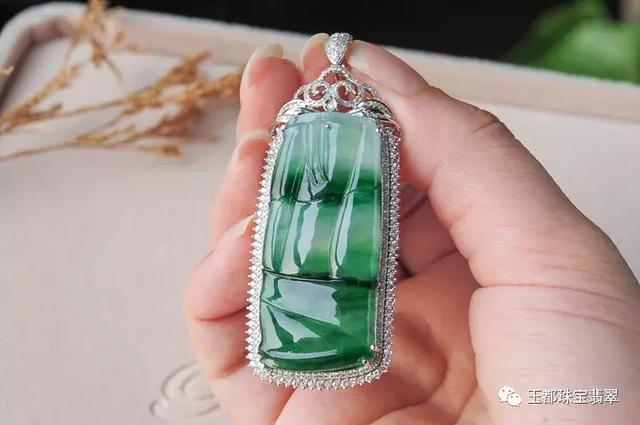 介绍翡翠的专业知识,翡翠专业知识翡翠的钢-第4张图片-翡翠网