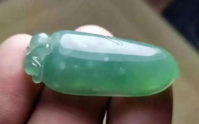 莫莫亮场口翡翠莫莫亮翡翠原石-第12张图片-翡翠网 莫莫亮场口翡翠莫莫亮翡翠原石-第12张图片-翡翠网