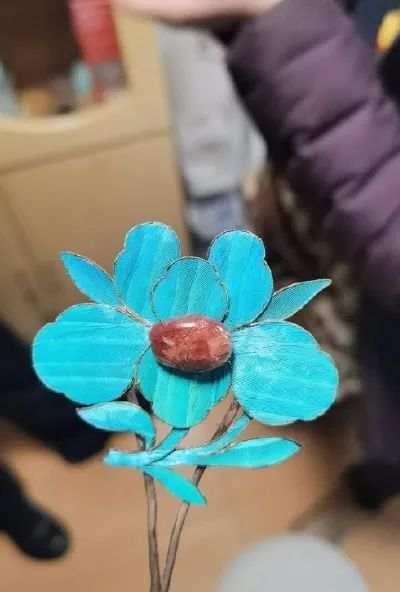 翡翠是一种鸟,翡翠鸟价格-第3张图片-翡翠网 翡翠是一种鸟,翡翠鸟价格-第3张图片-翡翠网