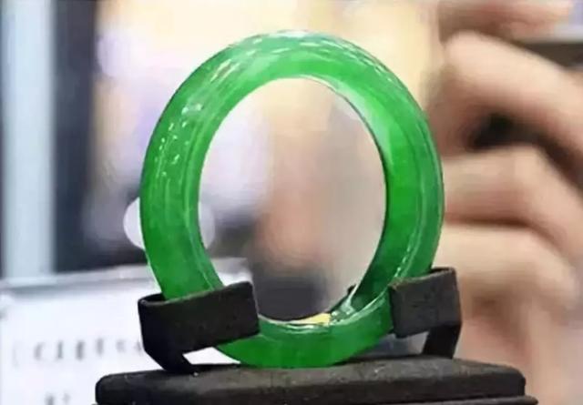 林宁**翡翠原石翡翠原石叫什么-第15张图片-翡翠网 林宁**翡翠原石翡翠原石叫什么-第15张图片-翡翠网