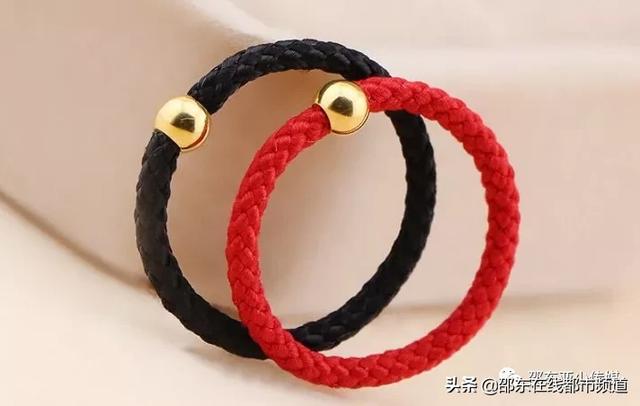 5000元左右的翡翠手镯周大福,六福的翡翠手镯价格-第15张图片-翡翠网 5000元左右的翡翠手镯周大福,六福的翡翠手镯价格-第15张图片-翡翠网