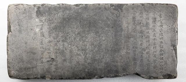 翡翠原石切割游戏,北海翡翠原石切割-第22张图片-翡翠网 翡翠原石切割游戏,北海翡翠原石切割-第22张图片-翡翠网