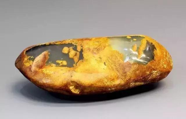 翡翠原石老古语,赌石中人为的碴口称为-第2张图片-翡翠网 翡翠原石老古语,赌石中人为的碴口称为-第2张图片-翡翠网