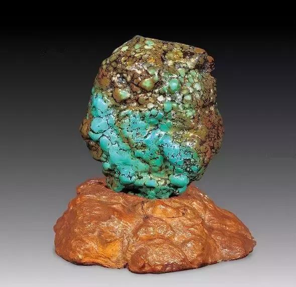 翡翠原石老古语,赌石中人为的碴口称为-第27张图片-翡翠网 翡翠原石老古语,赌石中人为的碴口称为-第27张图片-翡翠网