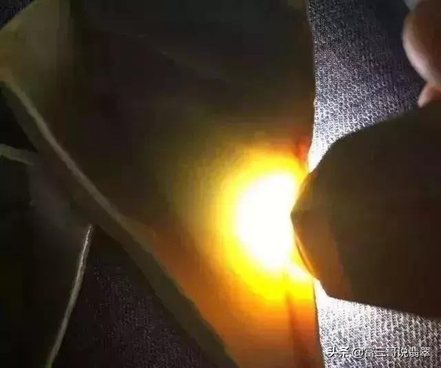 21吨翡翠原石开切,怎样开翡翠原石-第5张图片-翡翠网