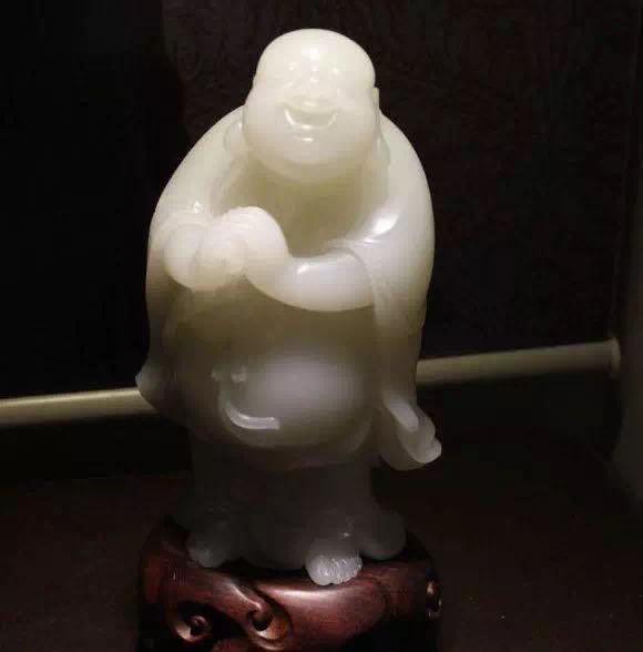 哪里找翡翠原石贵阳哪有翡翠原石交易-第17张图片-翡翠网 哪里找翡翠原石贵阳哪有翡翠原石交易-第17张图片-翡翠网