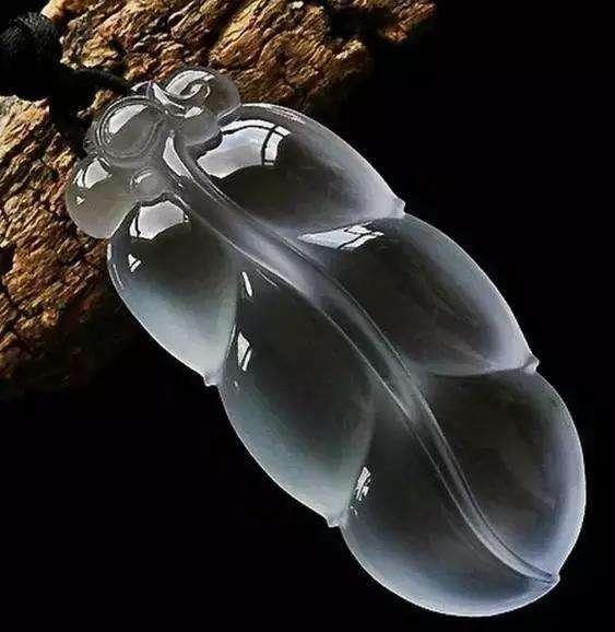 翡翠如何鉴定真假翡翠如何鉴定真假记住这些知识点-张-第8张图片-翡翠网 翡翠如何鉴定真假翡翠如何鉴定真假记住这些知识点-张-第8张图片-翡翠网