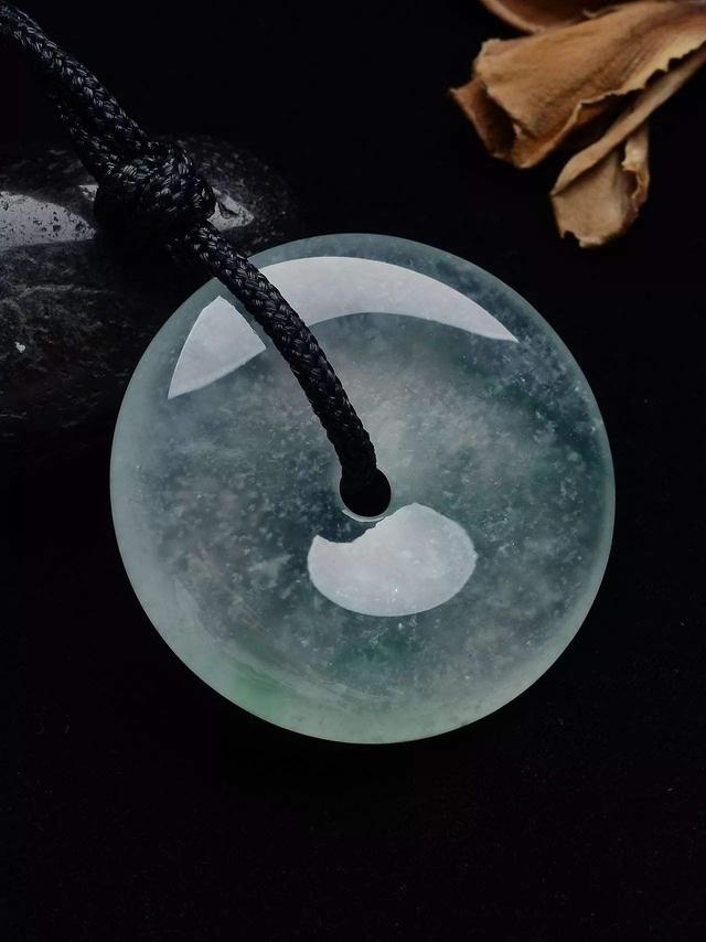 翡翠如何鉴定真假翡翠如何鉴定真假记住这些知识点-张-第36张图片-翡翠网 翡翠如何鉴定真假翡翠如何鉴定真假记住这些知识点-张-第36张图片-翡翠网