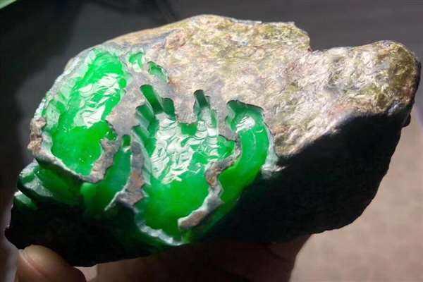 翡翠如何鉴定真假翡翠如何鉴定真假记住这些知识点-张-第46张图片-翡翠网 翡翠如何鉴定真假翡翠如何鉴定真假记住这些知识点-张-第46张图片-翡翠网