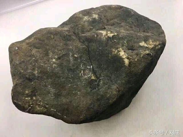 我的翡翠原石之旅完整版,翡翠原石之旅电子书完整版-第6张图片-翡翠网