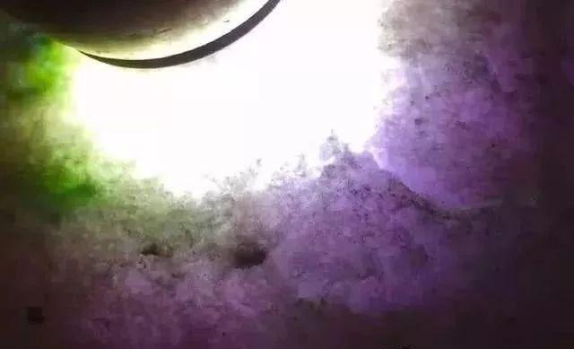 翡翠原石造价20万,翡翠原石的价位-第4张图片-翡翠网 翡翠原石造价20万,翡翠原石的价位-第4张图片-翡翠网