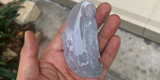 翡翠原石叫什么翡翠原石观赏-第8张图片-翡翠网 翡翠原石叫什么翡翠原石观赏-第8张图片-翡翠网