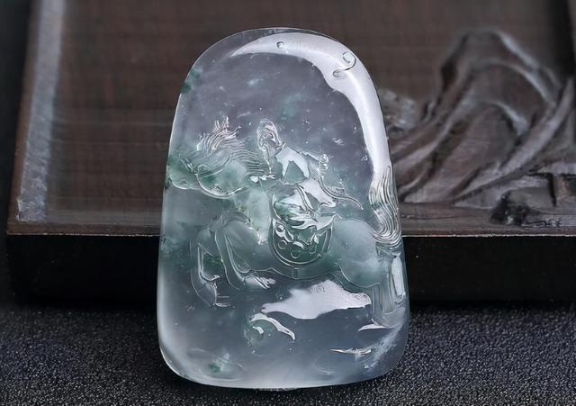 翡翠原石技巧,鼎腾翡翠原石-第3张图片-翡翠网 翡翠原石技巧,鼎腾翡翠原石-第3张图片-翡翠网