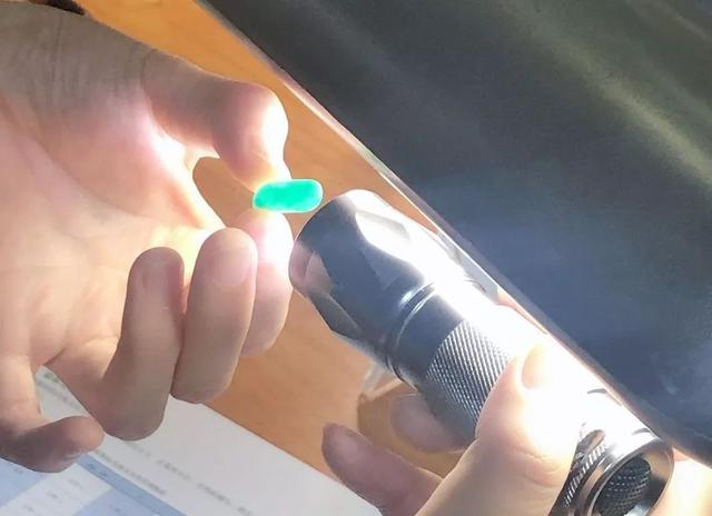 瑞丽翡翠雕刻学校怎么样,翡翠知识培训学校-第7张图片-翡翠网 瑞丽翡翠雕刻学校怎么样,翡翠知识培训学校-第7张图片-翡翠网