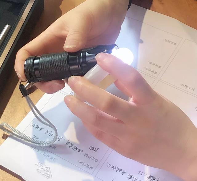 瑞丽翡翠雕刻学校怎么样,翡翠知识培训学校-第8张图片-翡翠网 瑞丽翡翠雕刻学校怎么样,翡翠知识培训学校-第8张图片-翡翠网