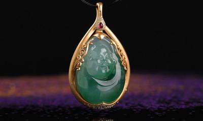 翡翠成品基础知识大全,带你快速了解翡翠的基本知识-第2张图片-翡翠网 翡翠成品基础知识大全,带你快速了解翡翠的基本知识-第2张图片-翡翠网