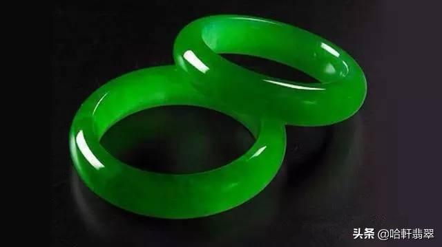 一万块的翡翠手镯有石纹翡翠石纹对价格的影响-第9张图片-翡翠网