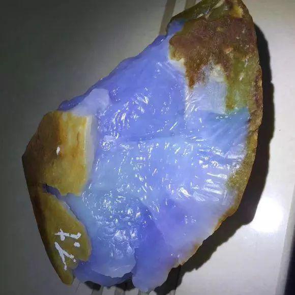 全蒙翡翠原石价格,内蒙古自治区淘宝买翡翠原石-第3张图片-翡翠网 全蒙翡翠原石价格,内蒙古自治区淘宝买翡翠原石-第3张图片-翡翠网