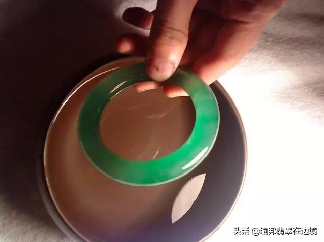 木讷翡翠原石,冰木纳翡翠原石-第8张图片-翡翠网 木讷翡翠原石,冰木纳翡翠原石-第8张图片-翡翠网