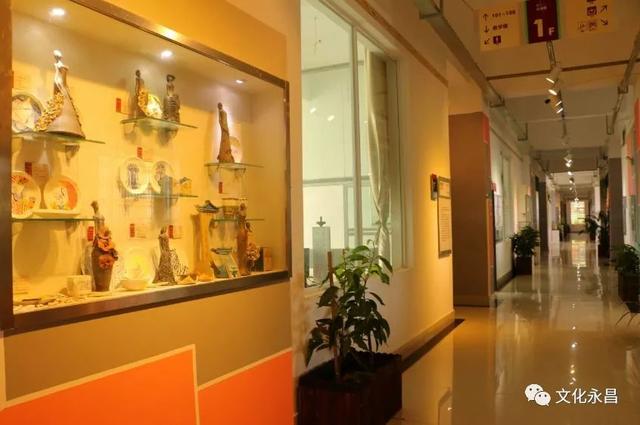 武汉翡翠中心润玺怎么样,武汉有翡翠知识课程吗-第3张图片-翡翠网 武汉翡翠中心润玺怎么样,武汉有翡翠知识课程吗-第3张图片-翡翠网