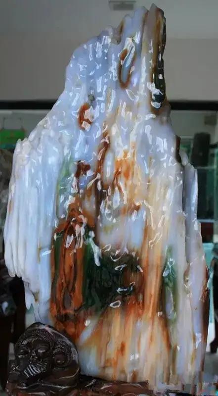 翡翠原石有绿藓黄带绿翡翠原石图片-第15张图片-翡翠网