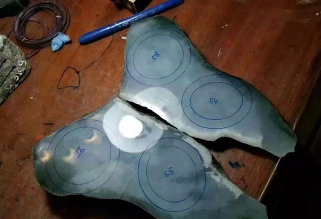 翡翠毛料怎样看种水,晋城翡翠原石毛料冰种-第1张图片-翡翠网 翡翠毛料怎样看种水,晋城翡翠原石毛料冰种-第1张图片-翡翠网