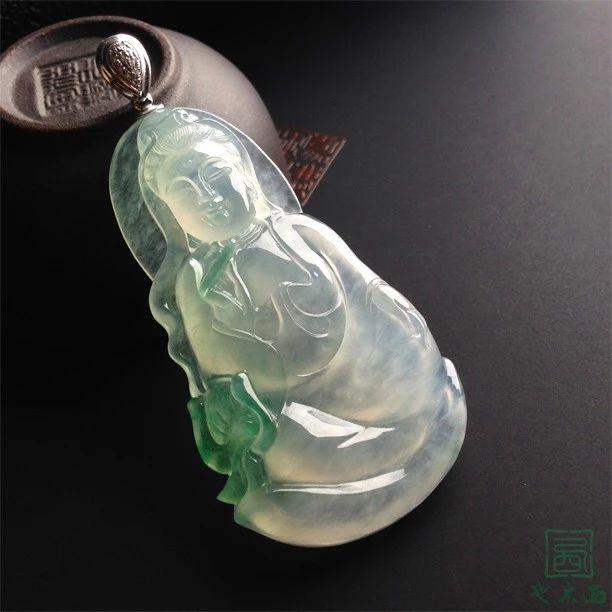 翡翠饰品价格影响因素,天然翡翠的价格-第2张图片-翡翠网 翡翠饰品价格影响因素,天然翡翠的价格-第2张图片-翡翠网