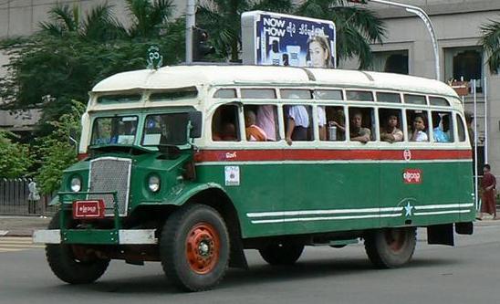 沙拉翡翠原石图片,玉石翡翠原石-第16张图片-翡翠网 沙拉翡翠原石图片,玉石翡翠原石-第16张图片-翡翠网