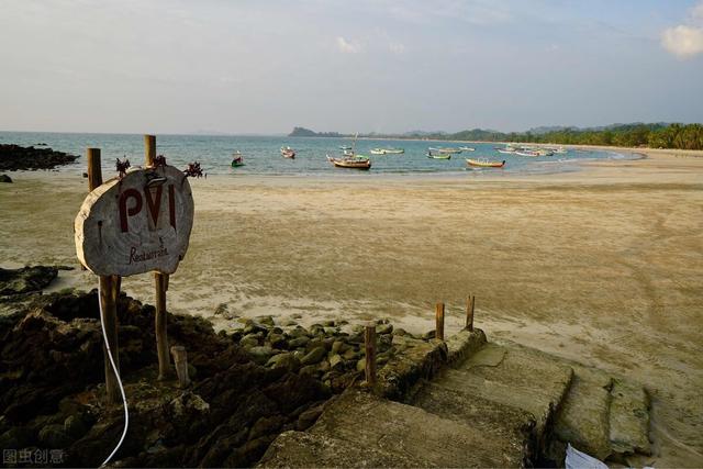 沙拉翡翠原石图片,玉石翡翠原石-第27张图片-翡翠网 沙拉翡翠原石图片,玉石翡翠原石-第27张图片-翡翠网