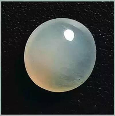 翡翠原石水头怎么看,木那场口的翡翠什么特征-第9张图片-翡翠网