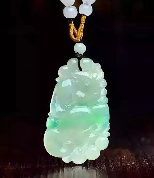 金丝种翡翠戒指的价格冰种金丝翡翠价格-第22张图片-翡翠网 金丝种翡翠戒指的价格冰种金丝翡翠价格-第22张图片-翡翠网