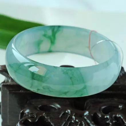 金丝种翡翠戒指的价格冰种金丝翡翠价格-第38张图片-翡翠网 金丝种翡翠戒指的价格冰种金丝翡翠价格-第38张图片-翡翠网