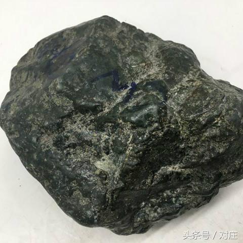 缅甸翡翠原石十大场口,翡翠场口大全介绍-第6张图片-翡翠网 缅甸翡翠原石十大场口,翡翠场口大全介绍-第6张图片-翡翠网