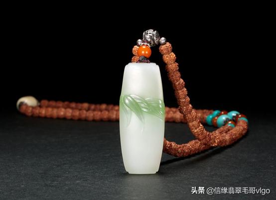 白底青翡翠可以收吗白底青翡翠哪种价格高-第4张图片-翡翠网 白底青翡翠可以收吗白底青翡翠哪种价格高-第4张图片-翡翠网