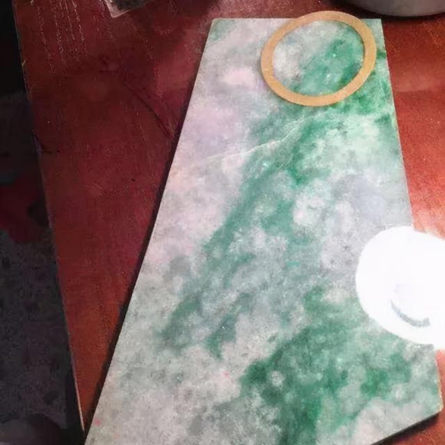 翡翠手镯图片150个翡翠手镯-第6张图片-翡翠网 翡翠手镯图片150个翡翠手镯-第6张图片-翡翠网